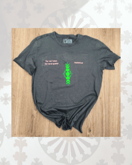 Camiseta algodón con las fases de la luna